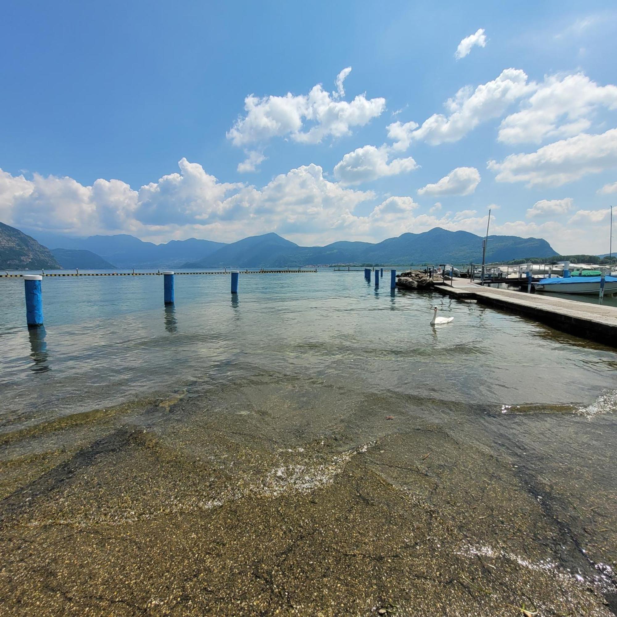 Light On Lake Iseo クルザネ エクステリア 写真